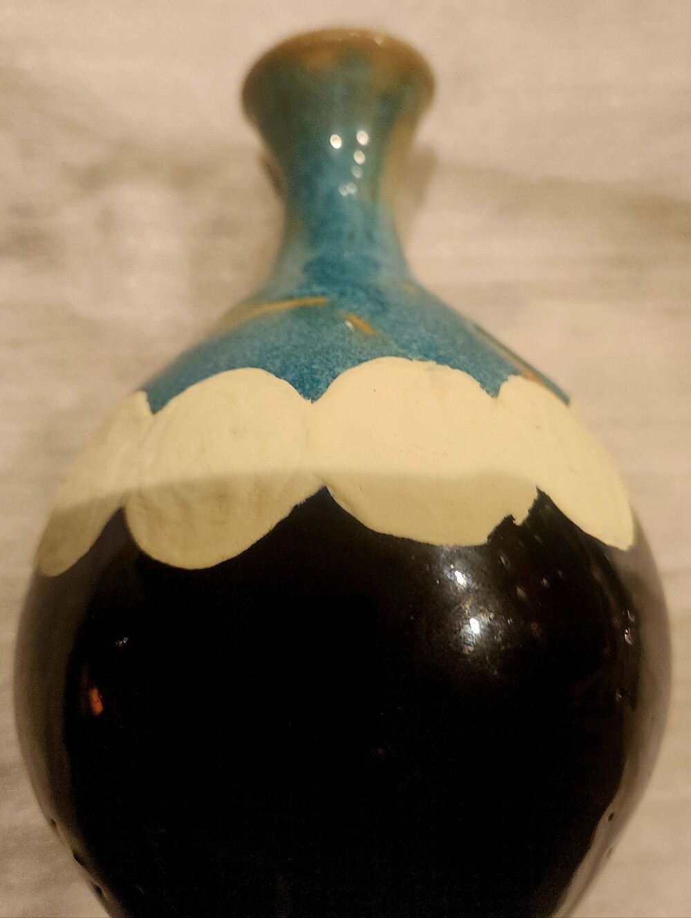 Wilder Handmade Blue/ Teal Ceramic Bud Vase with Cream Dot Band Signed/numbeted